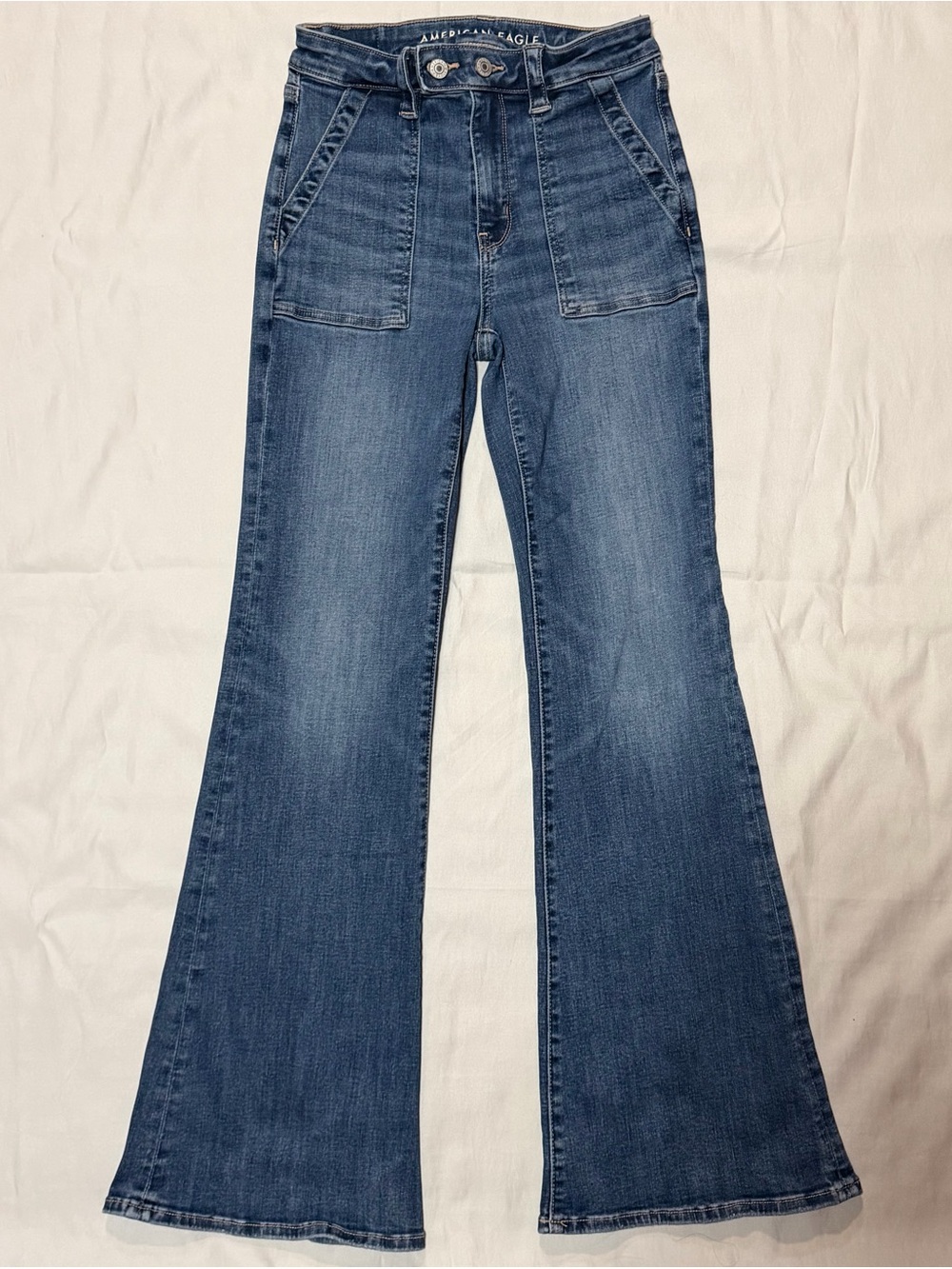 American Eagle Outfitters Super High Rise Medium Vintage Flare Jeans Size 2 - Picture 5 of 13